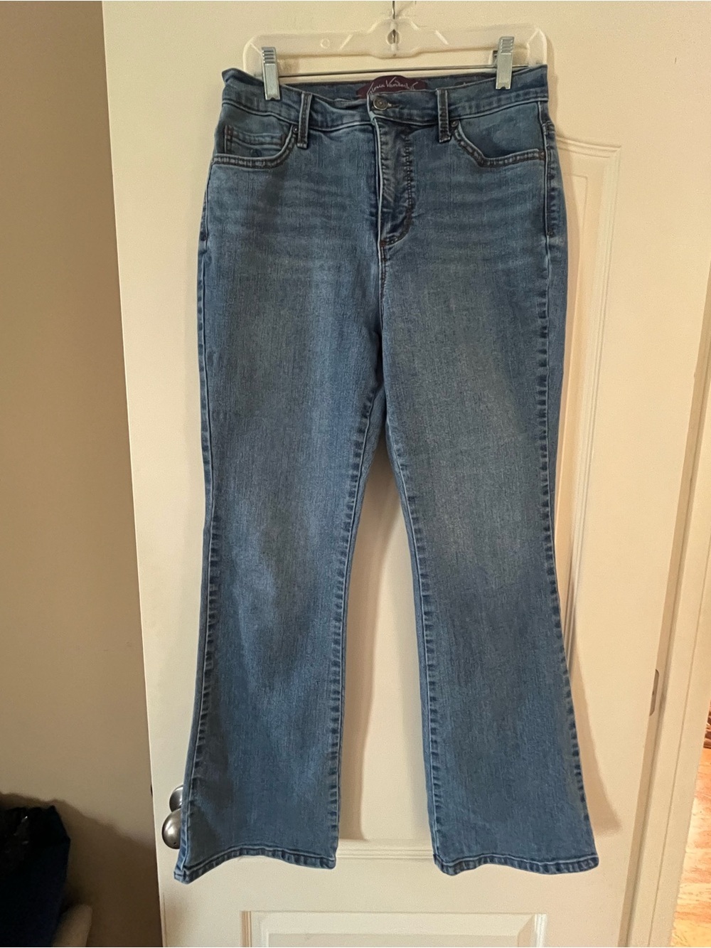 Gloria Vanderbilt Distressed Medium Wash Women's Bootcut Denim Jeans Size 8